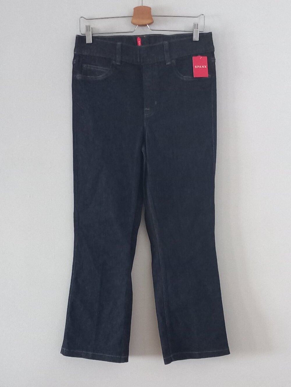SPANX BNWT dark denim size L crop flare jeans